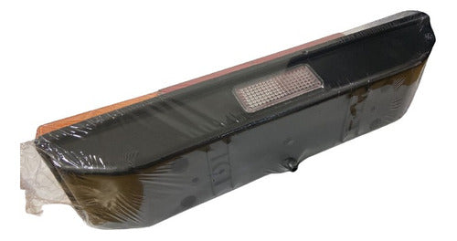 Par Lanterna Traseira Caminhao Para Mercedes Ford Com Ré